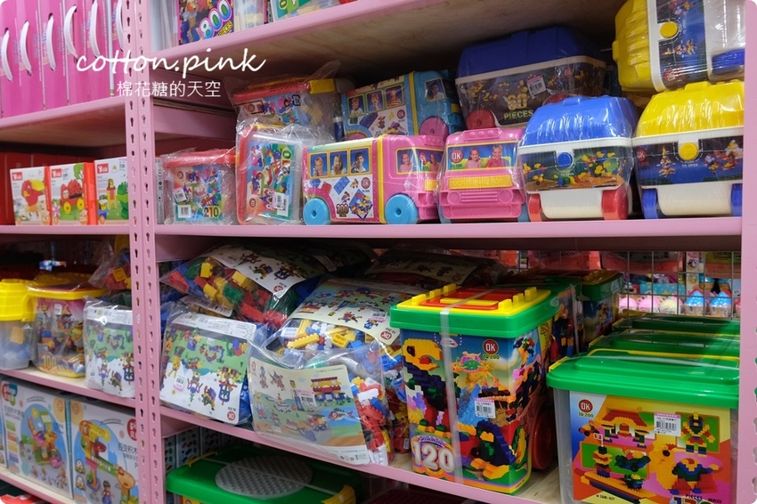 超過百坪～台中最新開幕玩具批發逛起來！亞細亞玩具批發台中北屯場全面批發價