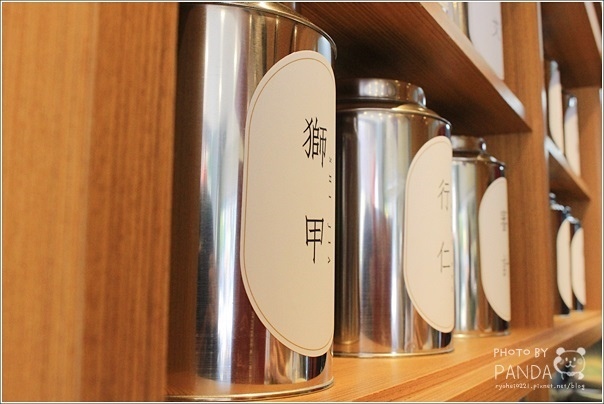 /tmp/phpDlWjGn /tmp/phpDlWjGn