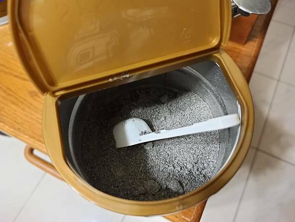 /tmp/phprOYafH /tmp/phprOYafH