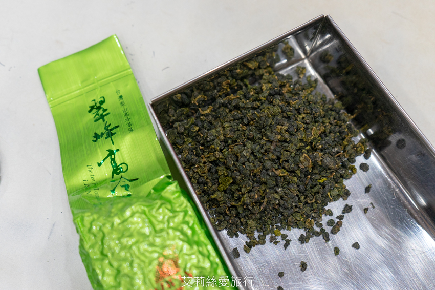 專業親切的老字號茶葉行 雋美佳 清涼手搖飲、飯店專用茶包 年節禮盒 中秋節送禮首選 - 艾莉絲愛旅行
