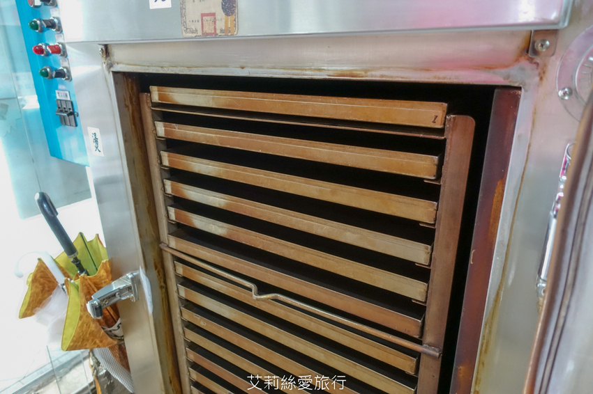 專業親切的老字號茶葉行 雋美佳 清涼手搖飲、飯店專用茶包 年節禮盒 中秋節送禮首選 - 艾莉絲愛旅行