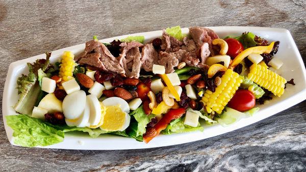 【台中東區】玉軒居茶水棧20年老店全新裝潢，在地人推薦的簡餐廳，東西好吃價格實惠