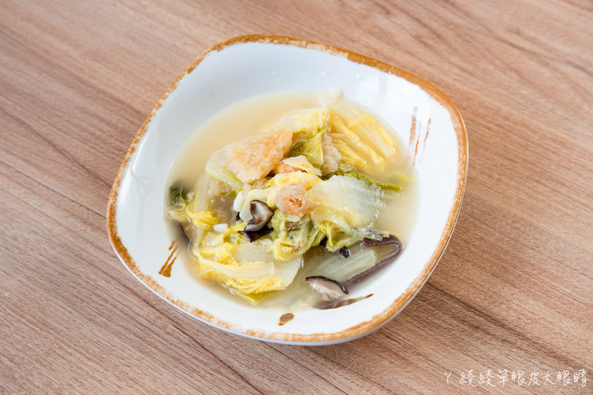 新竹鵝肉推薦饗鵝鵝肉料理!上桌直接秒殺,老饕必點鮮嫩多汁的鵝肉切盤!吃過粉紅夢幻鵝蛋嗎