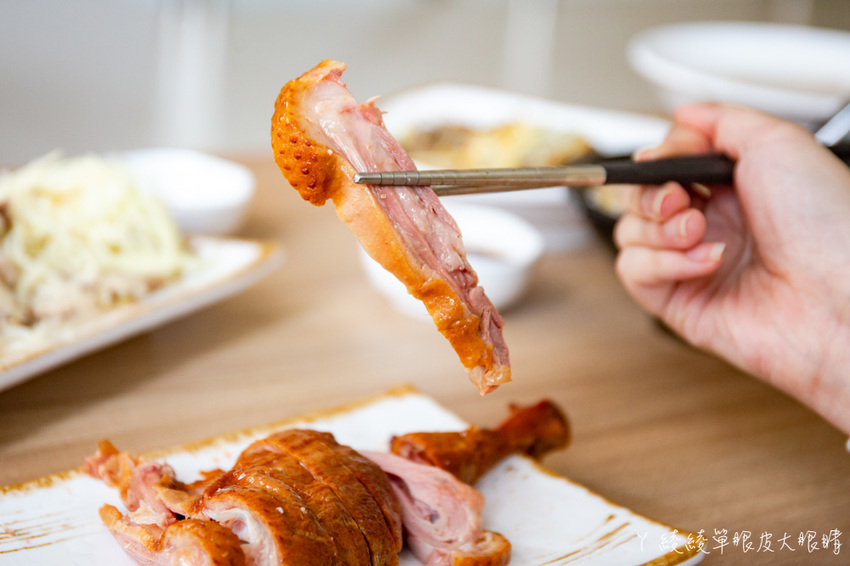 新竹鵝肉推薦饗鵝鵝肉料理!上桌直接秒殺,老饕必點鮮嫩多汁的鵝肉切盤!吃過粉紅夢幻鵝蛋嗎