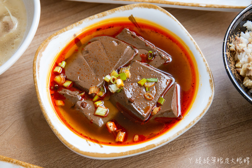 新竹鵝肉推薦饗鵝鵝肉料理!上桌直接秒殺,老饕必點鮮嫩多汁的鵝肉切盤!吃過粉紅夢幻鵝蛋嗎