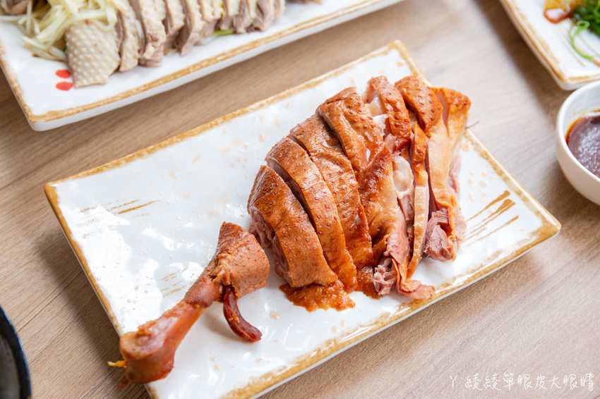 新竹鵝肉推薦饗鵝鵝肉料理!上桌直接秒殺,老饕必點鮮嫩多汁的鵝肉切盤!吃過粉紅夢幻鵝蛋嗎