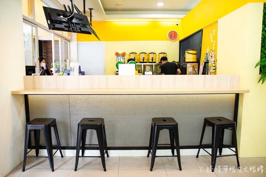 從日本紅回台灣的人氣芝士奶蓋在新竹，利客坊芝士奶蓋專門店！可愛喵星人打造的手搖飲料店