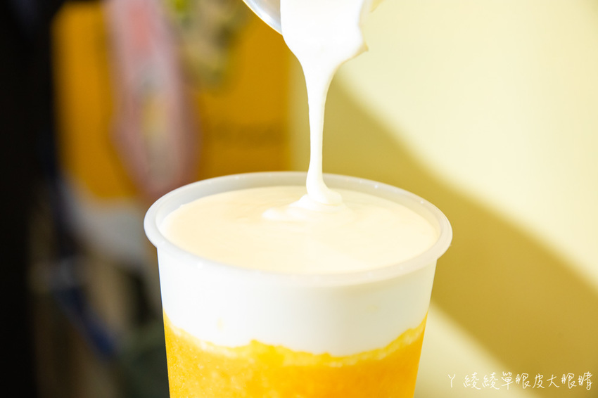 從日本紅回台灣的人氣芝士奶蓋在新竹，利客坊芝士奶蓋專門店！可愛喵星人打造的手搖飲料店