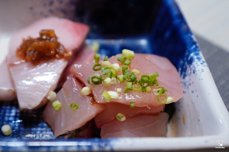 基隆市信義區賞鮨手作料理店 1580元套餐享受龍蝦、和牛、海膽等13道料理,基隆高CP值日本料理聚餐首選!