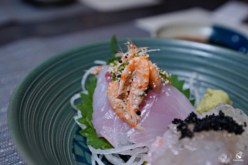 基隆市信義區賞鮨手作料理店 1580元套餐享受龍蝦、和牛、海膽等13道料理,基隆高CP值日本料理聚餐首選!