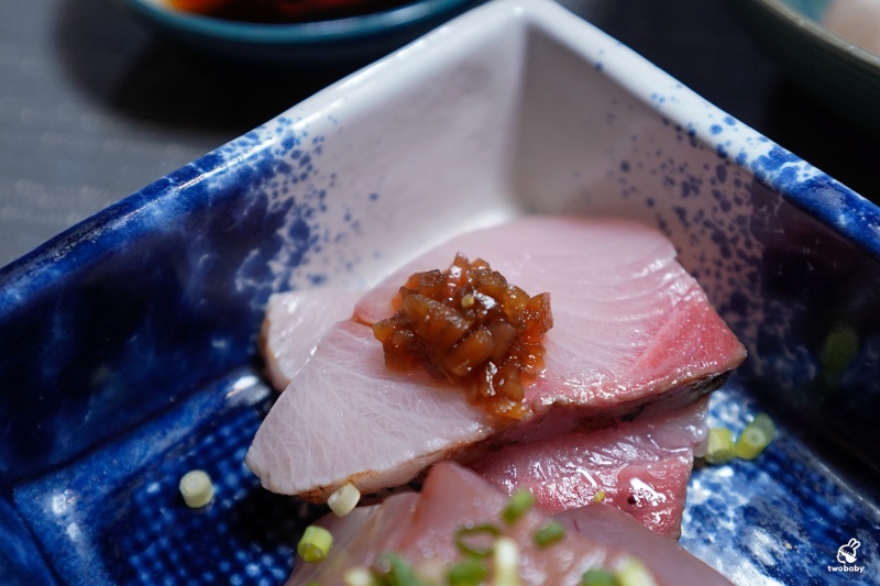 基隆市信義區賞鮨手作料理店 1580元套餐享受龍蝦、和牛、海膽等13道料理,基隆高CP值日本料理聚餐首選!