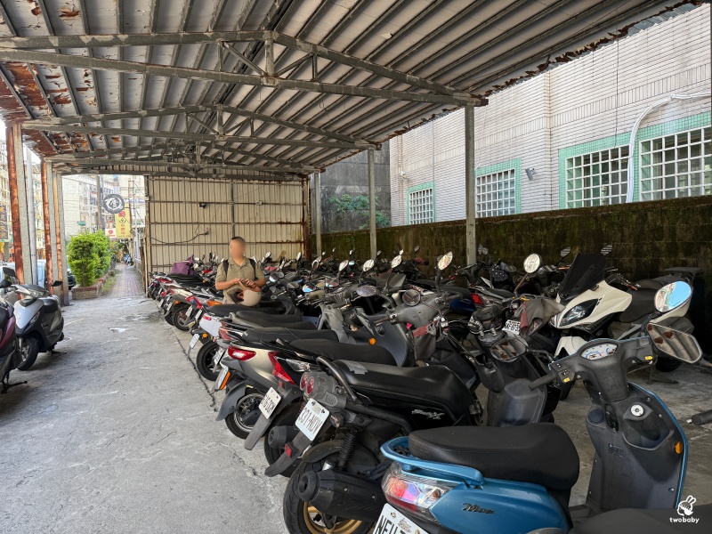 基隆市信義區賞鮨手作料理店 1580元套餐享受龍蝦、和牛、海膽等13道料理,基隆高CP值日本料理聚餐首選!