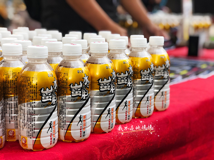 基因改造食品電影,誠品書局,基改香蕉,基改木瓜,孟山都,2020美味不設限 星空電影院,信義誠品 夜景,食物的演化,Food Evolution