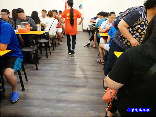 煎炸世家小吃店-饒河街夜市美食 (11).jpg