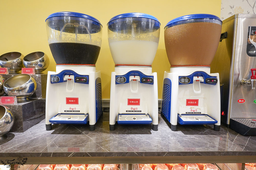 澎湖吃到飽餐廳就是狂!!新巴適經典麻辣鍋,高級肉品、眾多海鮮任你選,單點式火鍋吃到飽! @緹雅瑪 美食旅遊趣 澎湖吃到飽餐廳就是狂!!新巴適經典麻辣鍋,高級肉品、眾多海鮮任你選,單點式火鍋吃到飽! @緹雅瑪 美食旅遊趣