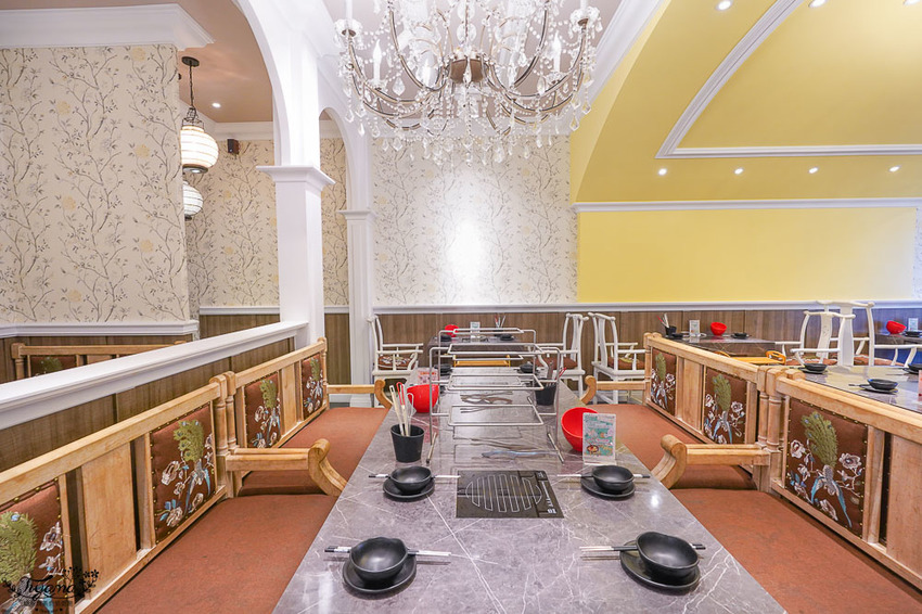 澎湖吃到飽餐廳就是狂!!新巴適經典麻辣鍋,高級肉品、眾多海鮮任你選,單點式火鍋吃到飽! @緹雅瑪 美食旅遊趣 澎湖吃到飽餐廳就是狂!!新巴適經典麻辣鍋,高級肉品、眾多海鮮任你選,單點式火鍋吃到飽! @緹雅瑪 美食旅遊趣