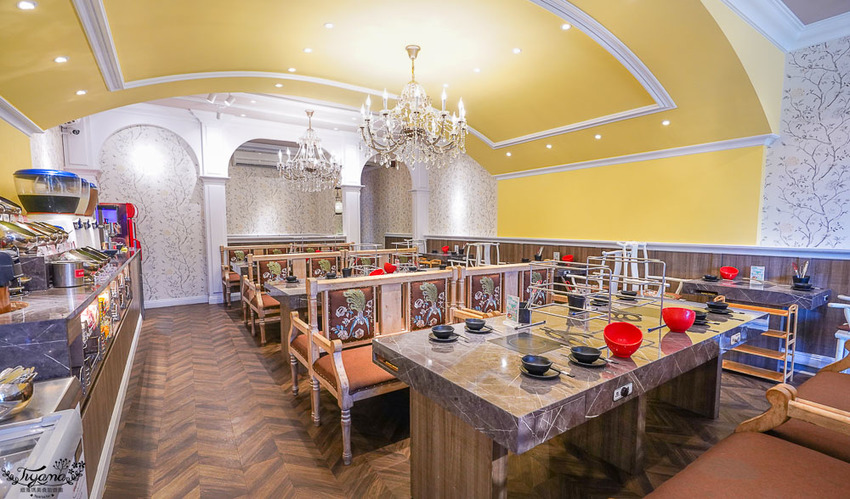 澎湖吃到飽餐廳就是狂!!新巴適經典麻辣鍋,高級肉品、眾多海鮮任你選,單點式火鍋吃到飽! @緹雅瑪 美食旅遊趣 澎湖吃到飽餐廳就是狂!!新巴適經典麻辣鍋,高級肉品、眾多海鮮任你選,單點式火鍋吃到飽! @緹雅瑪 美食旅遊趣