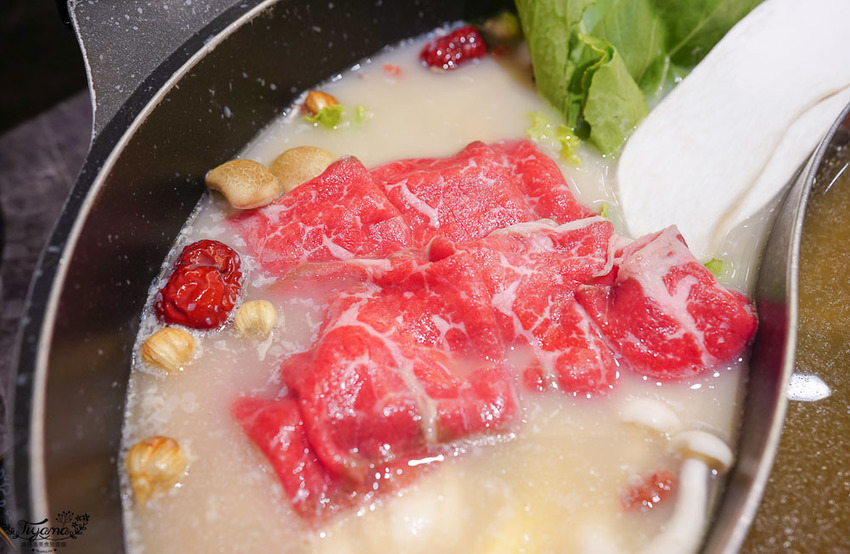 澎湖吃到飽餐廳就是狂!!新巴適經典麻辣鍋,高級肉品、眾多海鮮任你選,單點式火鍋吃到飽! @緹雅瑪 美食旅遊趣 澎湖吃到飽餐廳就是狂!!新巴適經典麻辣鍋,高級肉品、眾多海鮮任你選,單點式火鍋吃到飽! @緹雅瑪 美食旅遊趣