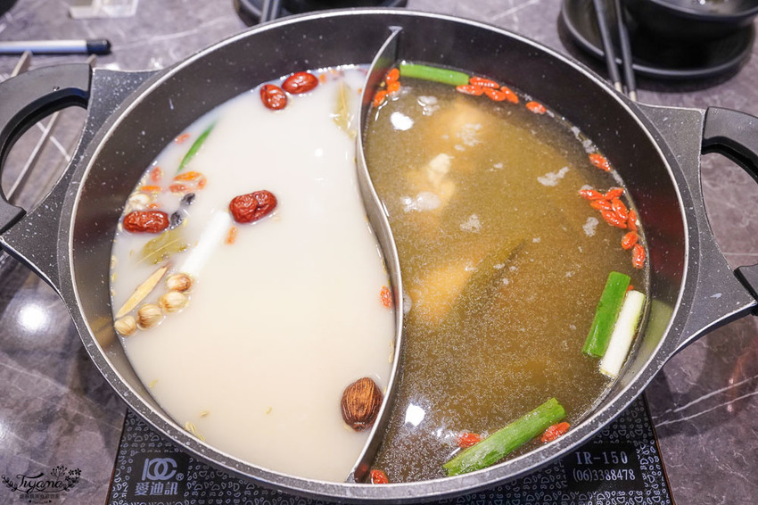 澎湖吃到飽餐廳就是狂!!新巴適經典麻辣鍋,高級肉品、眾多海鮮任你選,單點式火鍋吃到飽! @緹雅瑪 美食旅遊趣 澎湖吃到飽餐廳就是狂!!新巴適經典麻辣鍋,高級肉品、眾多海鮮任你選,單點式火鍋吃到飽! @緹雅瑪 美食旅遊趣