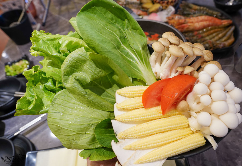 澎湖吃到飽餐廳就是狂!!新巴適經典麻辣鍋,高級肉品、眾多海鮮任你選,單點式火鍋吃到飽! @緹雅瑪 美食旅遊趣 澎湖吃到飽餐廳就是狂!!新巴適經典麻辣鍋,高級肉品、眾多海鮮任你選,單點式火鍋吃到飽! @緹雅瑪 美食旅遊趣