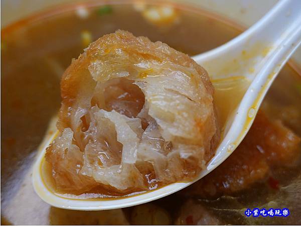 馬吸瘦油條-3鼎紅祖傳麻辣鴨血臭豆腐 (2).jpg