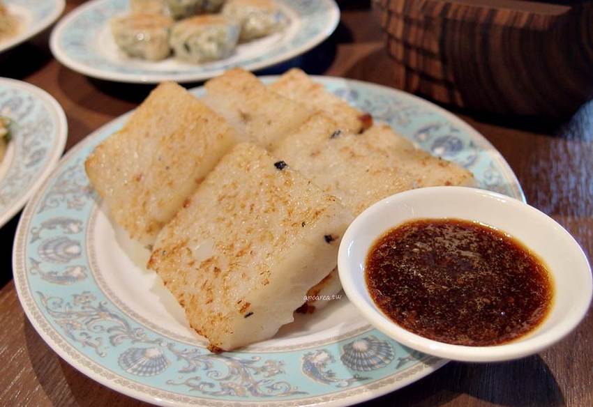 解憂雜貨食堂｜在和洋古董文物間享用新台菜飲茶，單點78元起，套餐免服務費還送茶飲無限暢飲，台中三井裡的昭和年代老時光 - 蘋果話日常