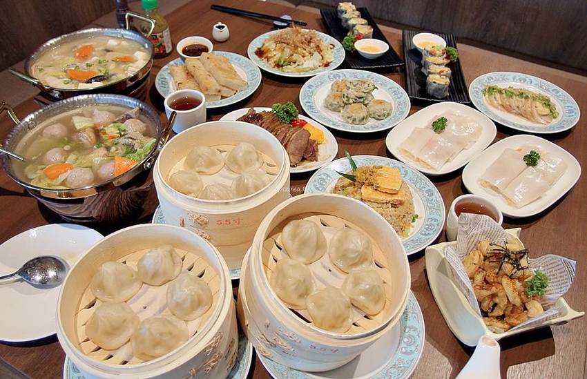 解憂雜貨食堂｜在和洋古董文物間享用新台菜飲茶，單點78元起，套餐免服務費還送茶飲無限暢飲，台中三井裡的昭和年代老時光 - 蘋果話日常