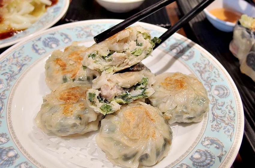 解憂雜貨食堂｜在和洋古董文物間享用新台菜飲茶，單點78元起，套餐免服務費還送茶飲無限暢飲，台中三井裡的昭和年代老時光 - 蘋果話日常