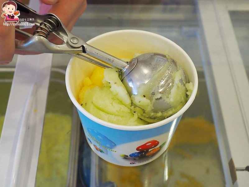 桃園平鎮美食-吉旺綿綿冰-很佛系營業的綿綿冰，6球45元到底是要賺什麼 @民宿女王芽月-美食.旅遊.全台趴趴走