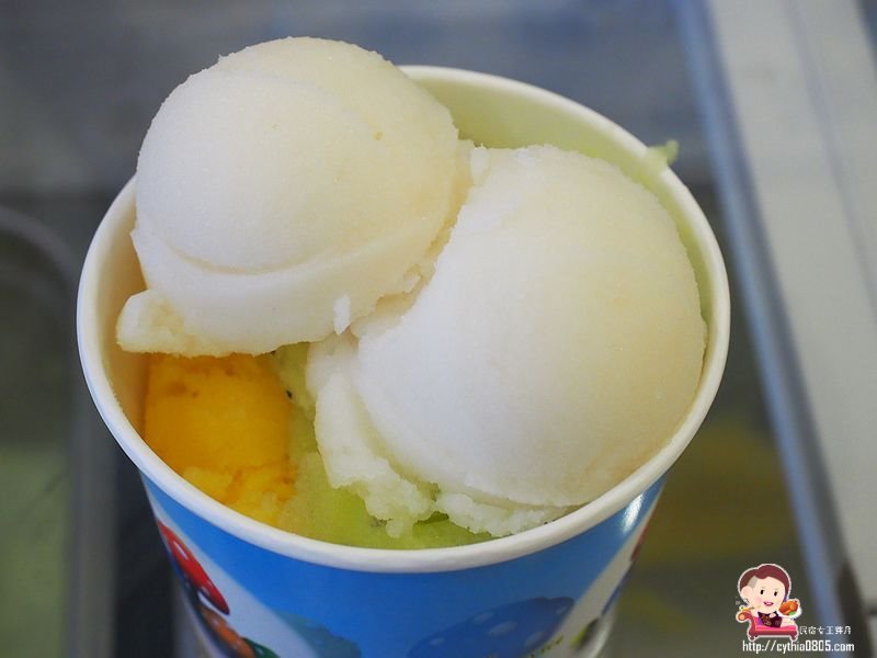 桃園平鎮美食-吉旺綿綿冰-很佛系營業的綿綿冰，6球45元到底是要賺什麼 @民宿女王芽月-美食.旅遊.全台趴趴走