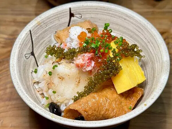 信義區隱藏版「曹料理」無菜單日料！海膽、龍蝦、和牛一次滿足。