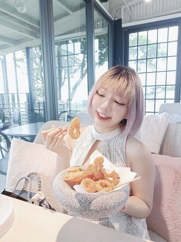 網美必去桃園景觀餐廳推薦 貓禾咖啡廳/親子咖啡廳/寵物友善空間 有療癒貓咪跟好拍照的空間!! 還有超好吃的美食!! 真的是私藏名單拉~~