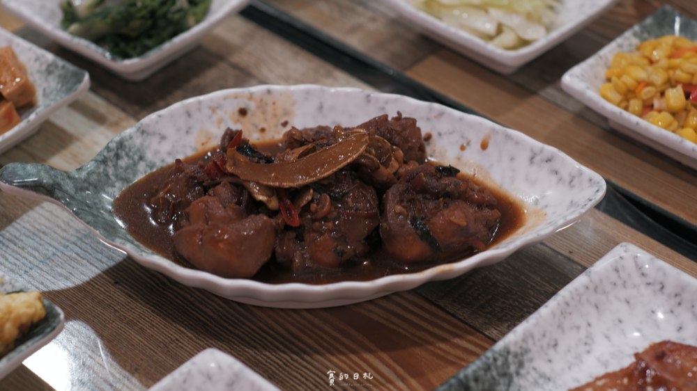 有一腿火烤美食工坊便當專賣店 台中北區便當 台中便當推薦 賽的日札 台中小吃 3790.png