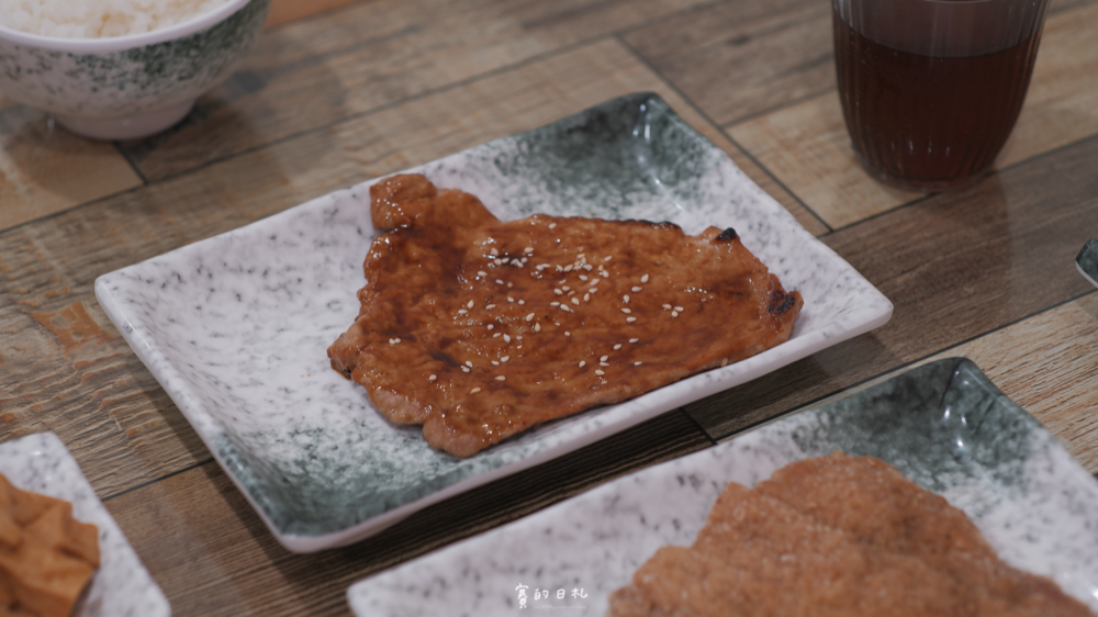 有一腿火烤美食工坊便當專賣店 台中北區便當 台中便當推薦 賽的日札 台中小吃 3797.png