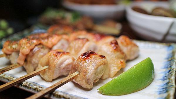 老炭伙鹽烤雞腿串.jpg