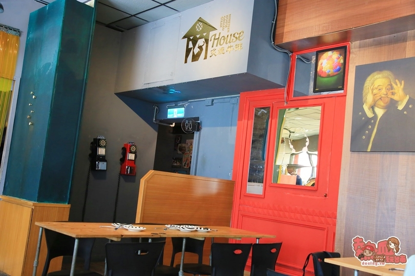 【台南美食】肉食怪的最愛!加飯加麵不用錢,還有泰式珍奶自助吧吃到飽:19House炙燒牛排 - 熱血玩台南。跳躍新世界