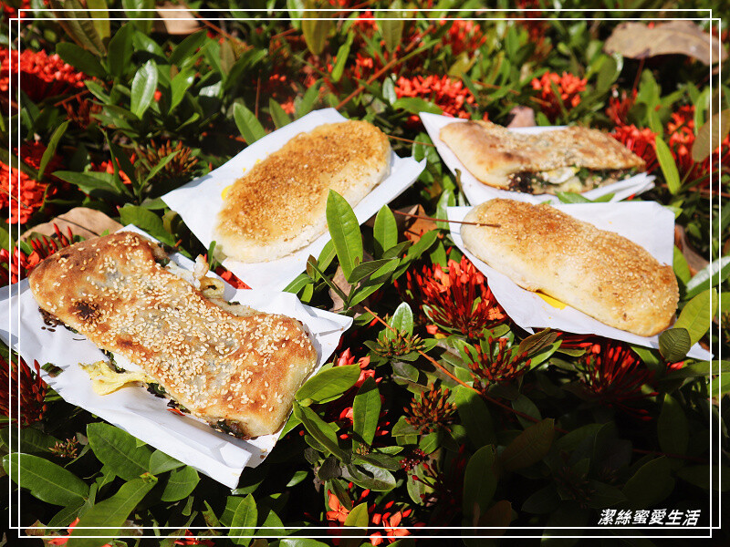 三赫燒餅-台南永康/狂掉芝麻~招牌老麵蔥燒餅必點!大排長龍也甘願等待