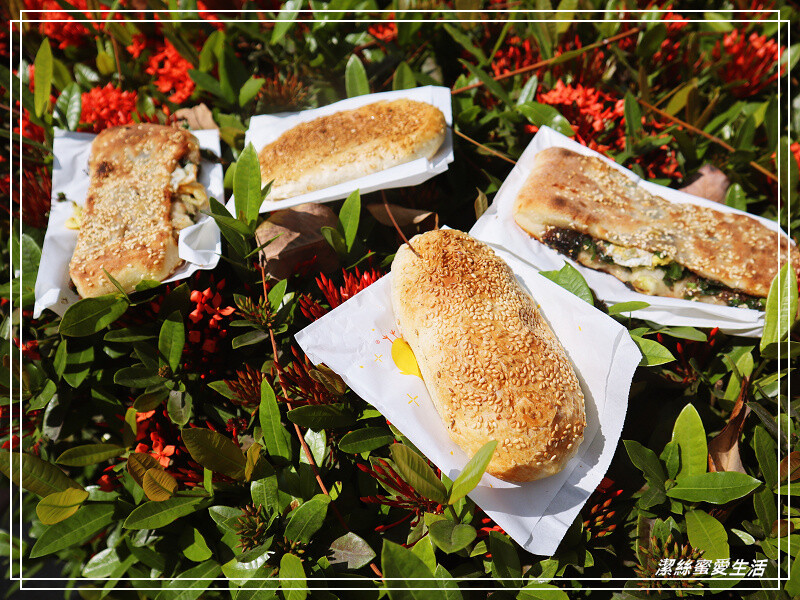 三赫燒餅-台南永康/狂掉芝麻~招牌老麵蔥燒餅必點!大排長龍也甘願等待