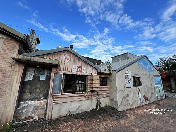 宜蘭縣頭城鎮【宜蘭。頭城】宜蘭必吃的千層蛋糕 & 一點都不無聊的頭城．Tjuku cafe 啾咕咖啡 & 頭城老街