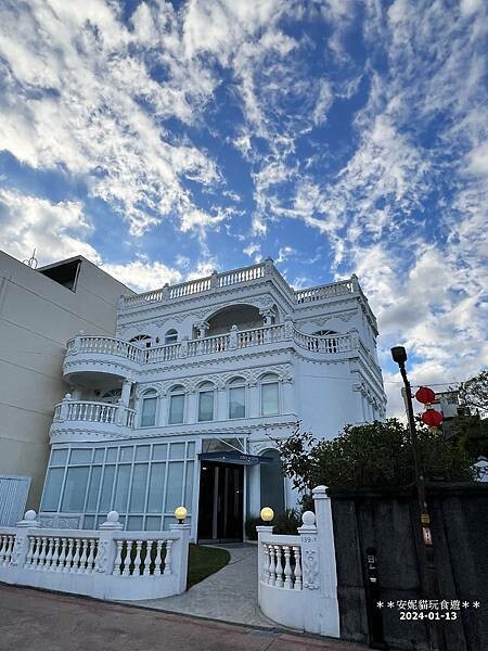 宜蘭縣頭城鎮【宜蘭。頭城】宜蘭必吃的千層蛋糕 & 一點都不無聊的頭城．Tjuku cafe 啾咕咖啡 & 頭城老街