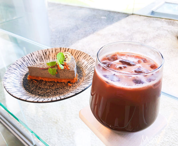 宜蘭頭城 < tjuku cafe > 揪咕咖啡位於蘭陽博物館附近的美味咖啡,拍完照來避暑,離烏石港近附近還有許多海產店,吃完繼續吃 ~ 2020.08.09