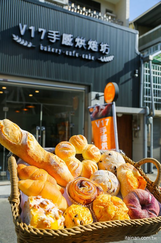 台南麵包烘焙|湖美社區巷弄間的車庫烘焙坊,職人手作烘焙!質感滿分的「V17手感烘焙坊」 - 台南好Food遊