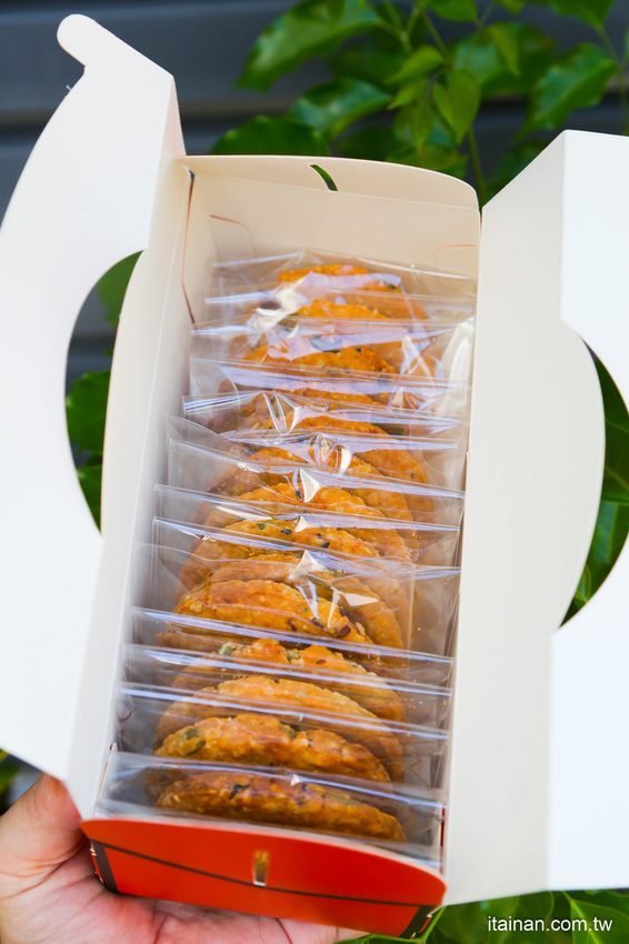 台南麵包烘焙|湖美社區巷弄間的車庫烘焙坊,職人手作烘焙!質感滿分的「V17手感烘焙坊」 - 台南好Food遊