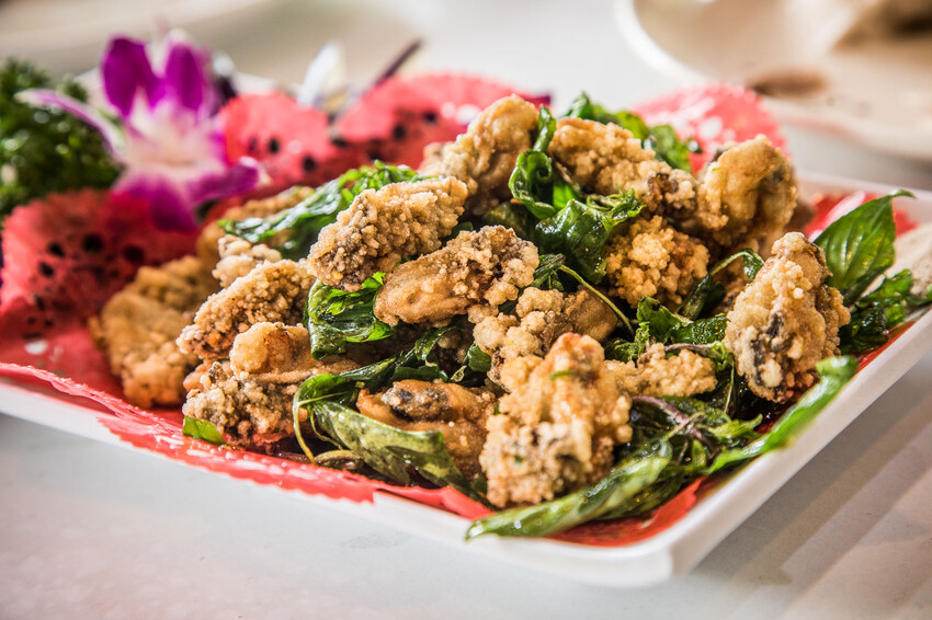 不用去陽明山!龜山虎頭山土雞城必吃隱藏版美食。