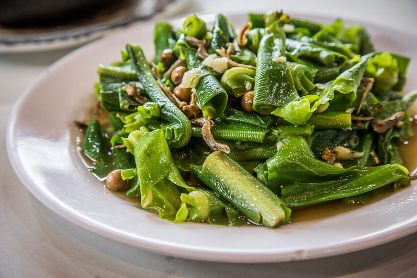 不用去陽明山!龜山虎頭山土雞城必吃隱藏版美食。