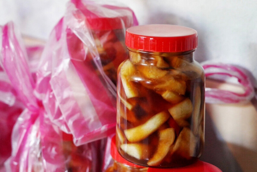 虎頭山土雞城｜2024玻璃屋土雞城！佔地近2000坪！海鮮芋頭米粉鍋超大盆 @艾瑪  吃喝玩樂札記