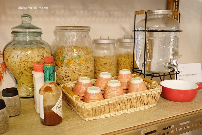 蒜酒李 Pasta&Beer。只要170元!澎湃海鮮用料整碗舖滿滿,首創義大利麵結合精釀啤酒,全桃園第一家! @蹦啾♥謝蘿莉 La vie heureuse