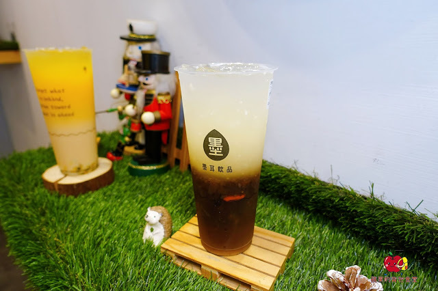 [食記] 新竹東區-墨耳木耳飲品｜新竹店  木耳檸檬新鮮健康 蘆薈羅勒籽寒天晶球口感三重奏 有果肉的多多百香 珍珠紅茶拿鐵香醇軟Q