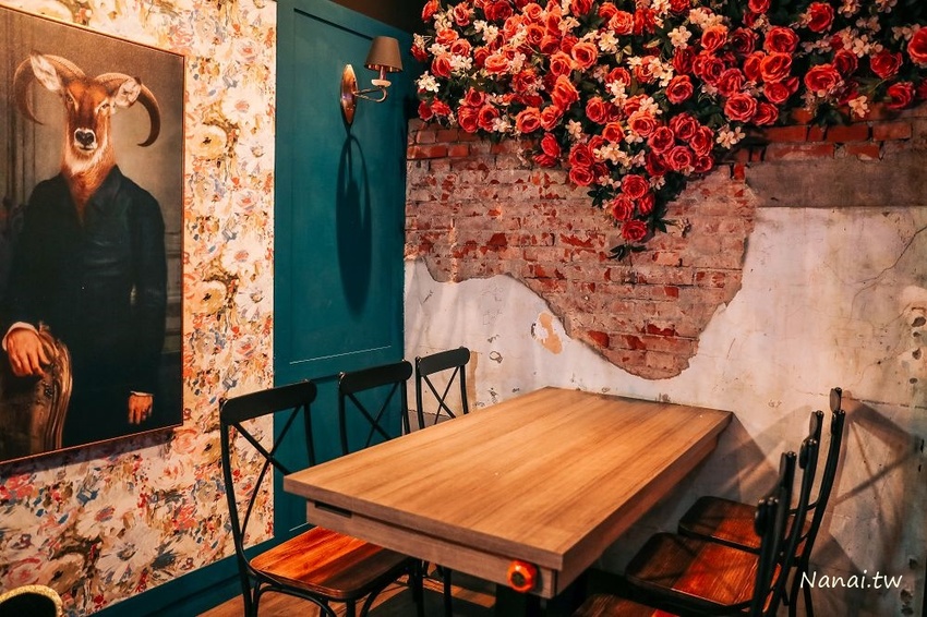 初宴烤魚川菜。愛吃烤魚吃一波，推出不辣版 蛤蜊山豆花烤魚！經典手路菜 芋頭鴨爐,大甲芋頭米粉鍋,金瓜米粉