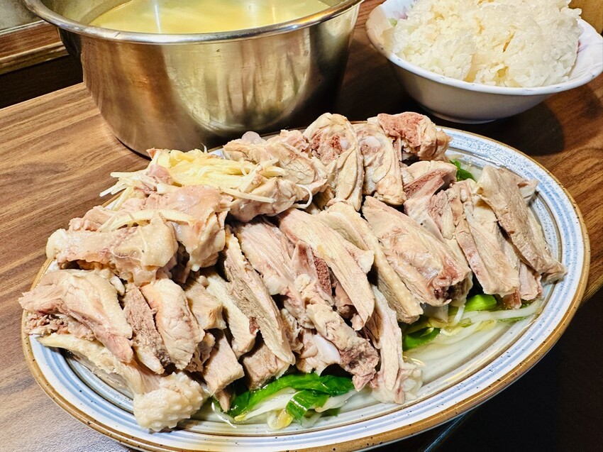 新營阿添鵝肉30年老店外帶超人氣,阿添鵝肉超佛心。